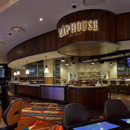 Bally'S Evansville Casino & Hotel Buitenkant foto