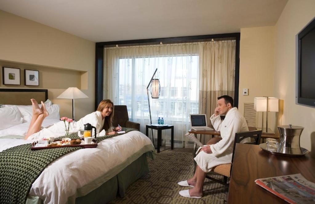 Bally'S Evansville Casino & Hotel Buitenkant foto