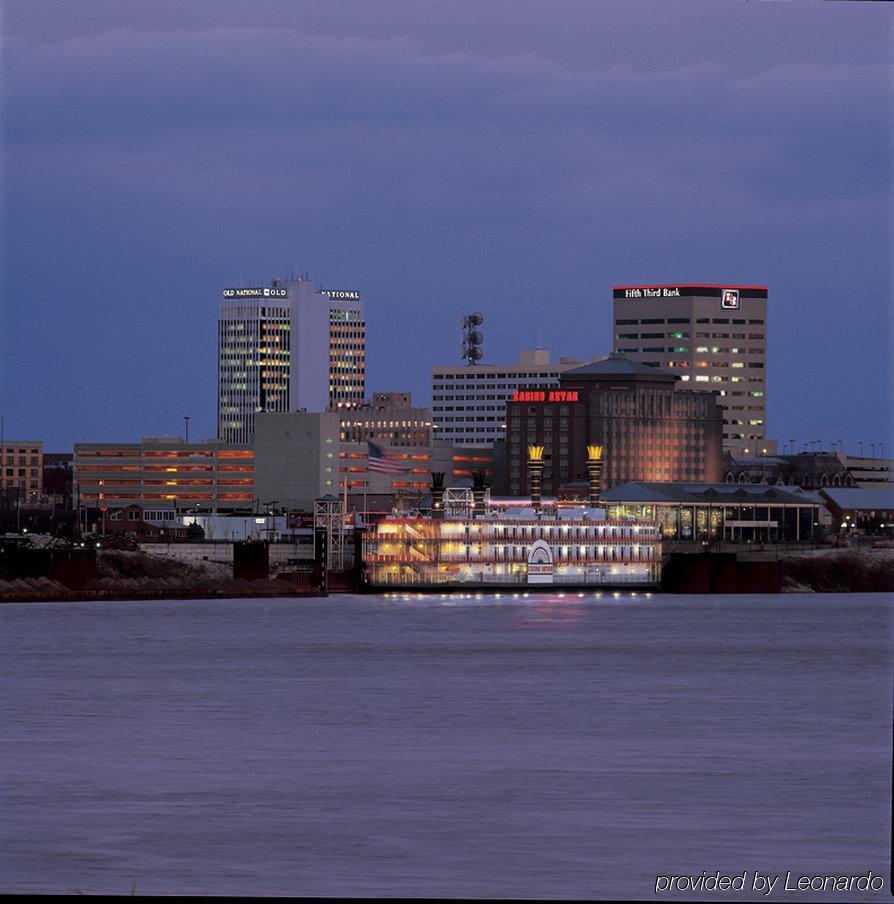 Bally'S Evansville Casino & Hotel Buitenkant foto