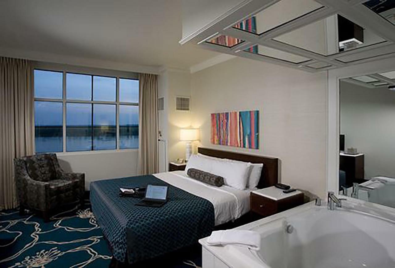 Bally'S Evansville Casino & Hotel Buitenkant foto